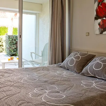 Apart-hotel La Lagune En L'ile *